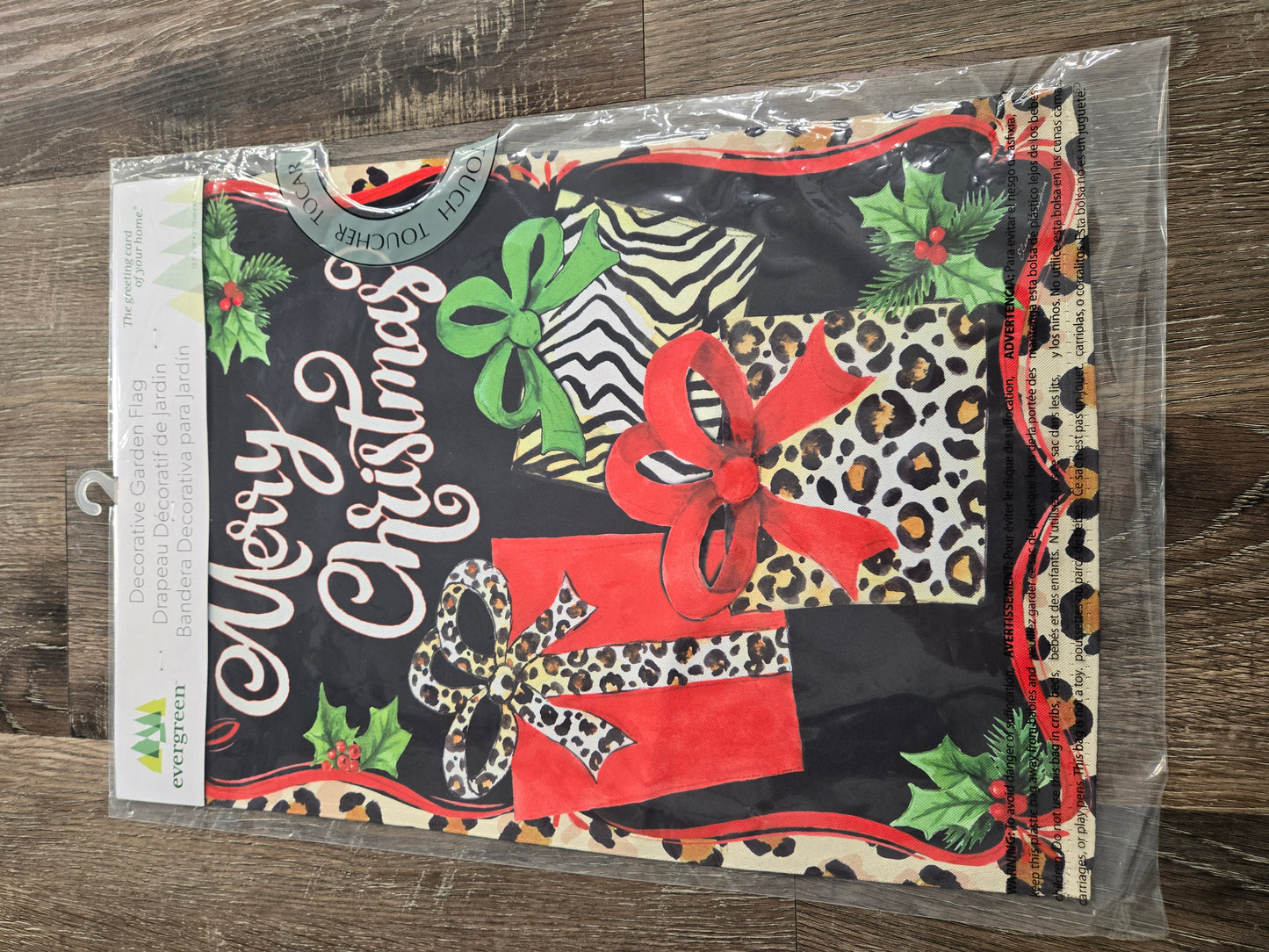 Garden Flag Animal Print Presents