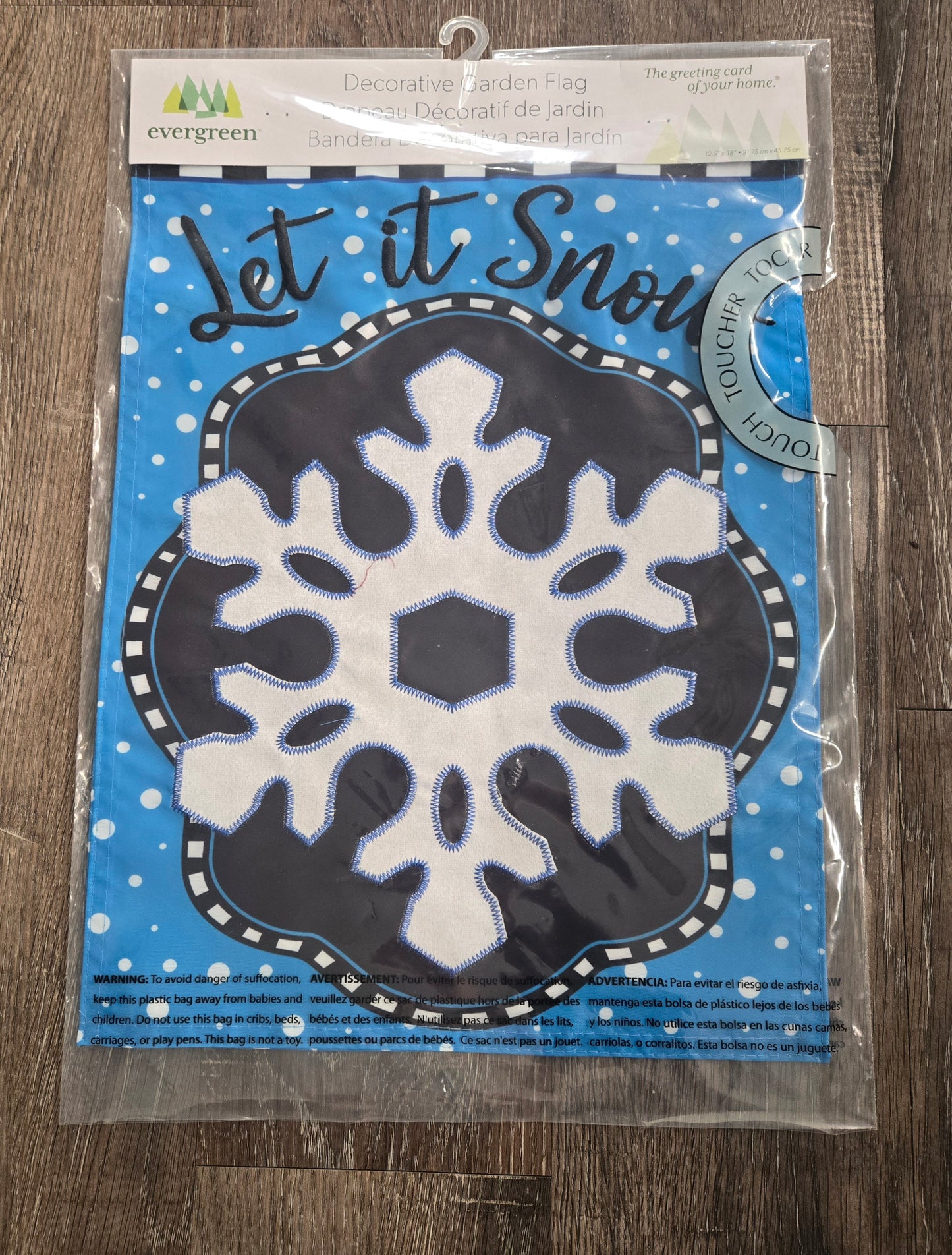Garden Flag Patterned Snowflake