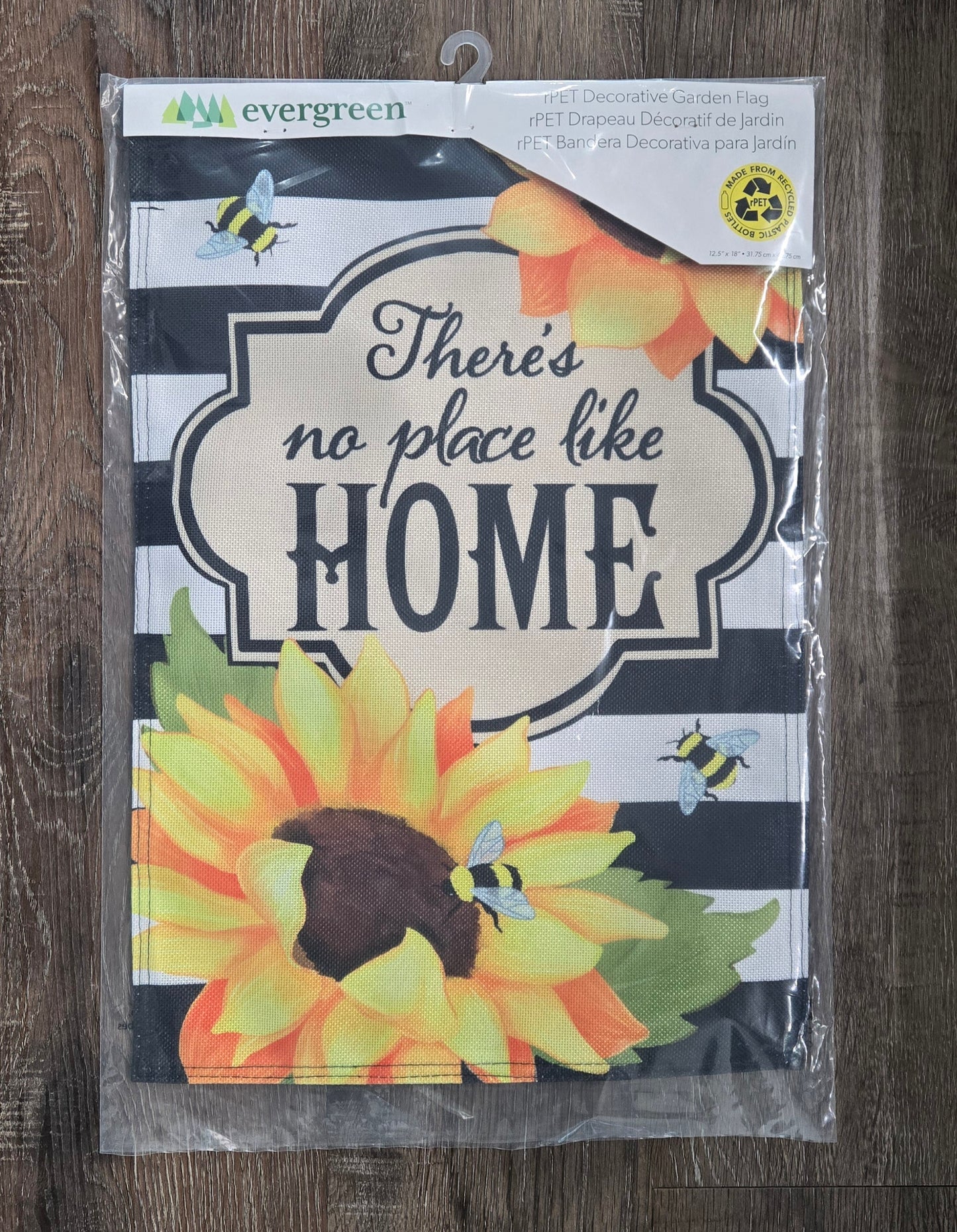 Garden Flag Theres No Place Like Home