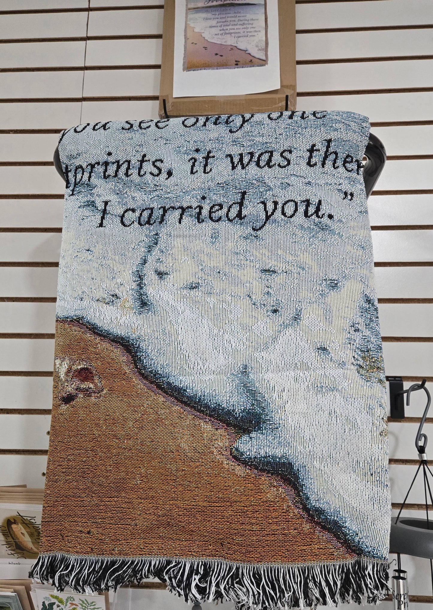 Throw Footprints