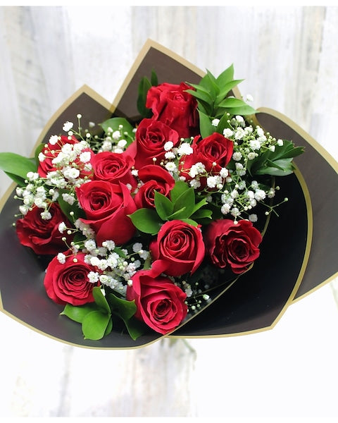 Dozen Roses