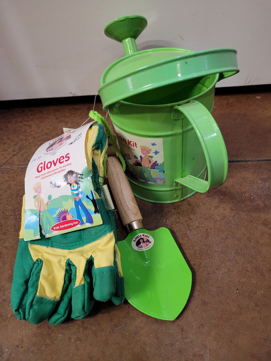 Little Pals Watering Can Kit Green Gardening Set