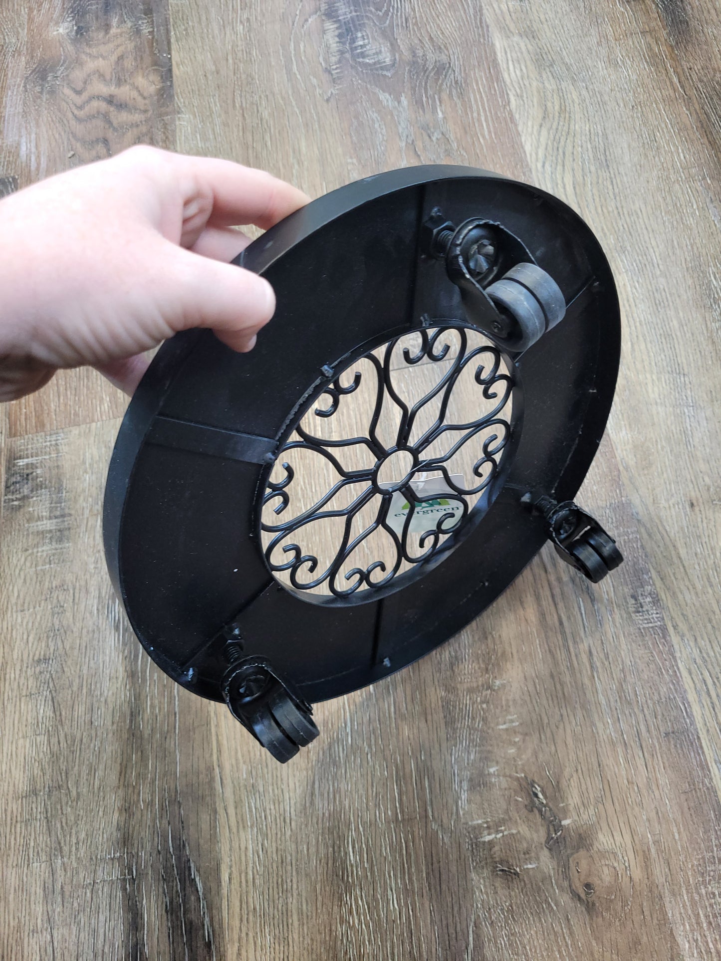 Round Mosiac Plant Caddy Green