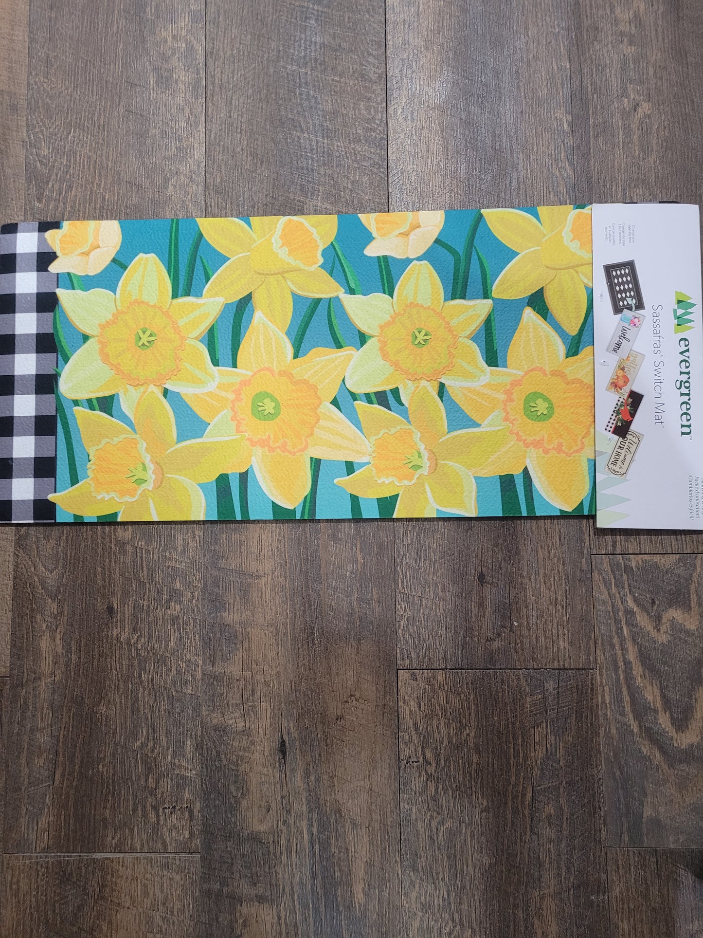 Switch Mat Daffodil Garden