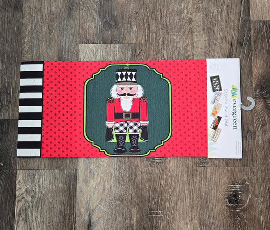 Switch Mat Patterned Nutcracker