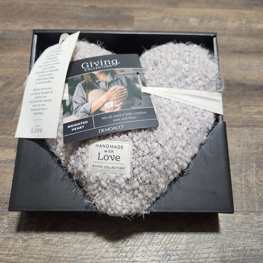 Giving Heart - Taupe