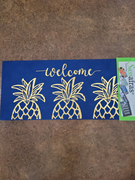 Switch Mat Gold Pineapple Welcome