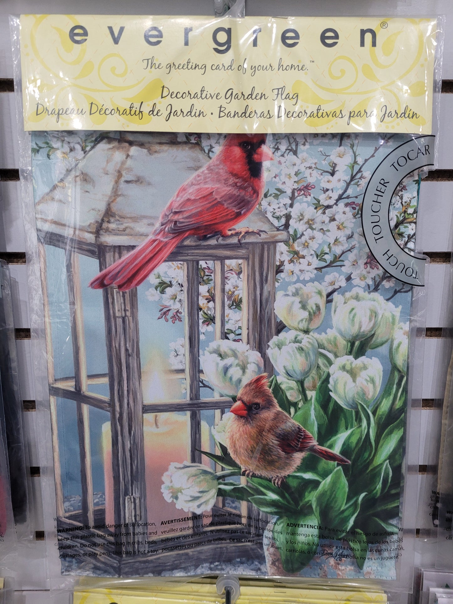 Garden Flag Cardinals & Dogwood Blossoms