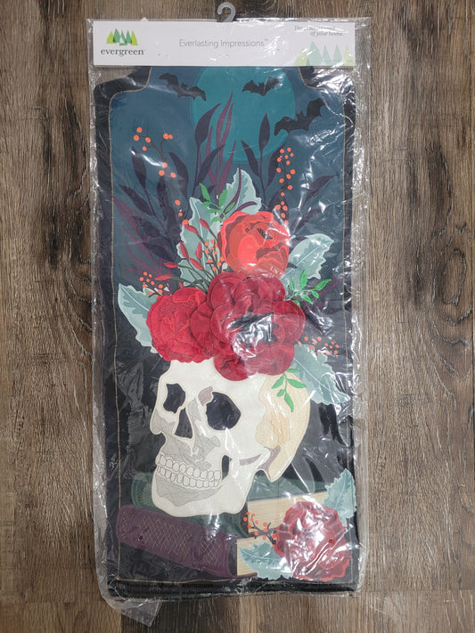 Long Flag Halloween Floral Skull