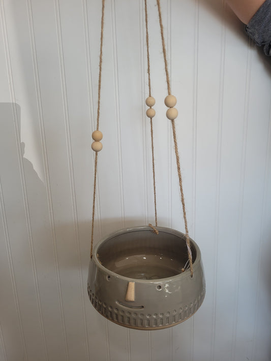 Grey Hanging Face Planter