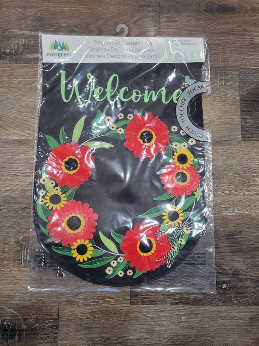 Garden Flag Welcome Wreath Applique
